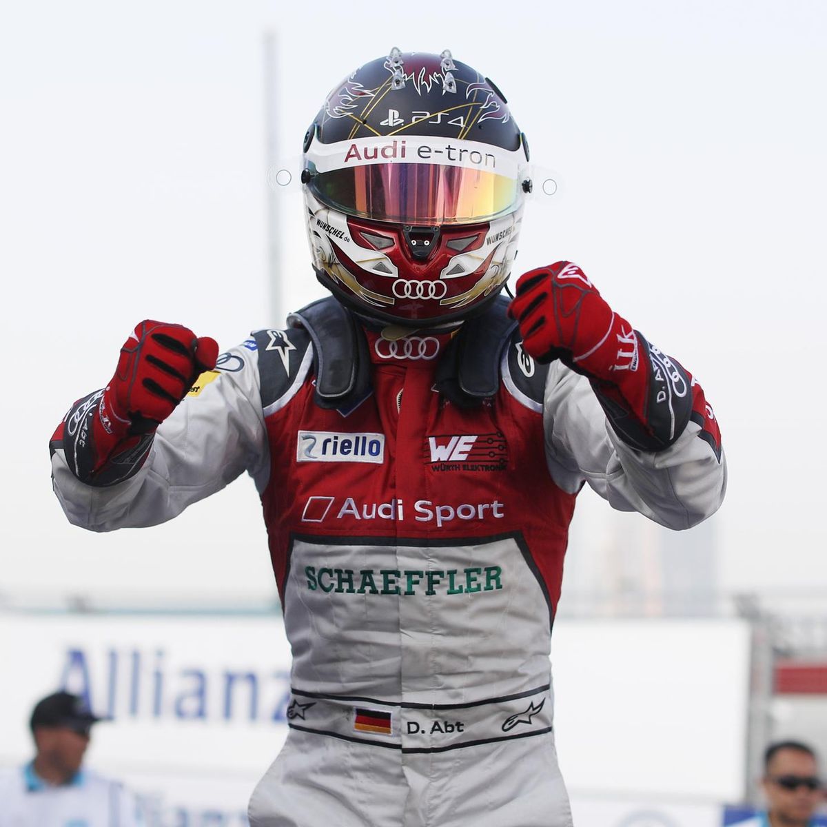 daniel abt keeps pole despite power