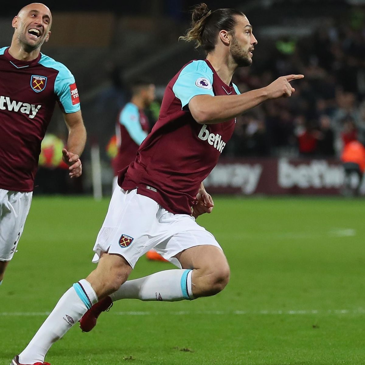 Andy Carroll Strikes Late To Deny Stoke Crucial Victory Eurosport