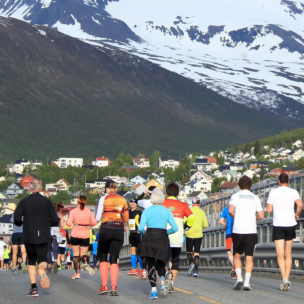 Midnight Sun Marathon The Unique Challenge Of The World S Northernmost Race Eurosport