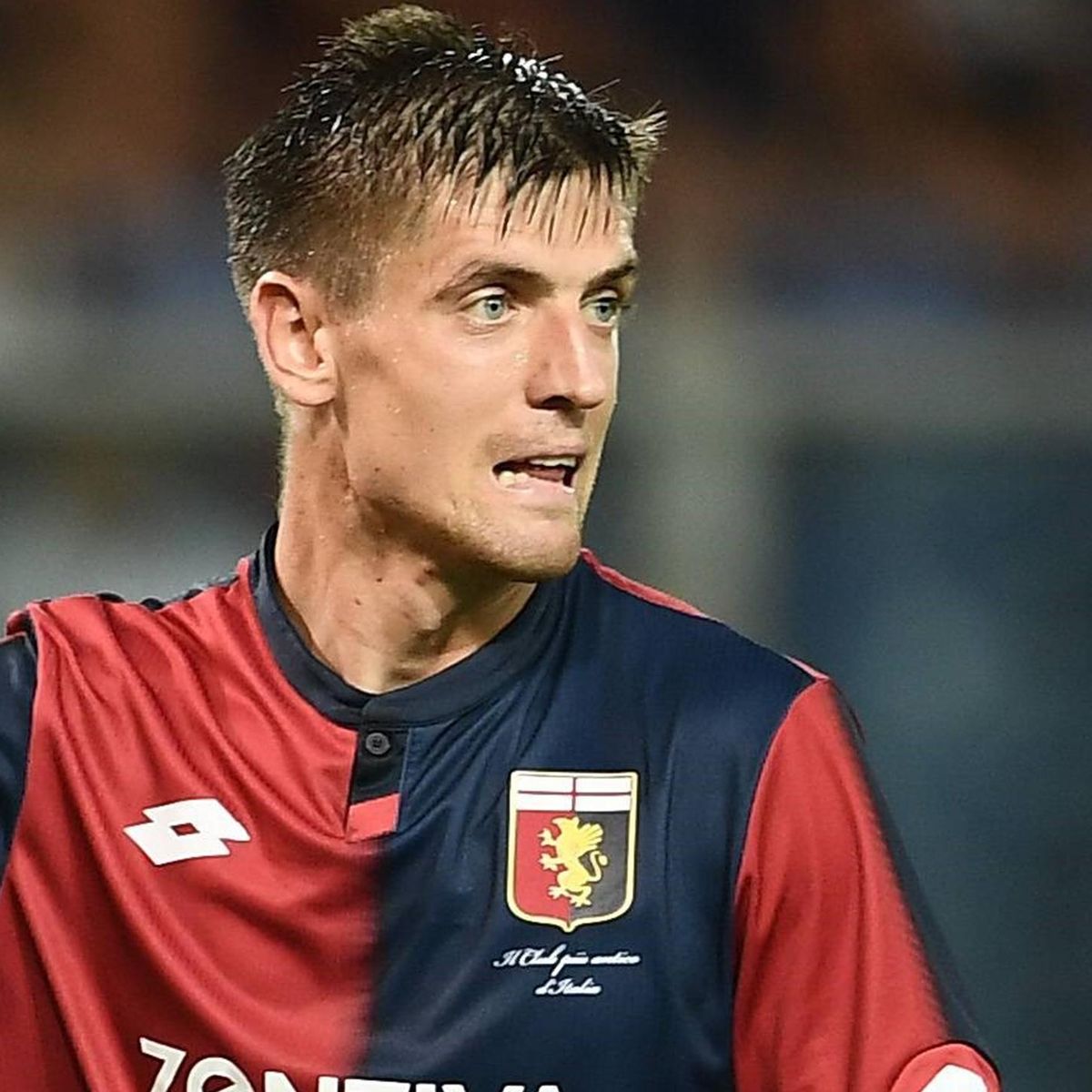 Football News Genoa Striker Krzysztof Piatek Admits He Used Fifa To Swot Up On His Team Mates Eurosport