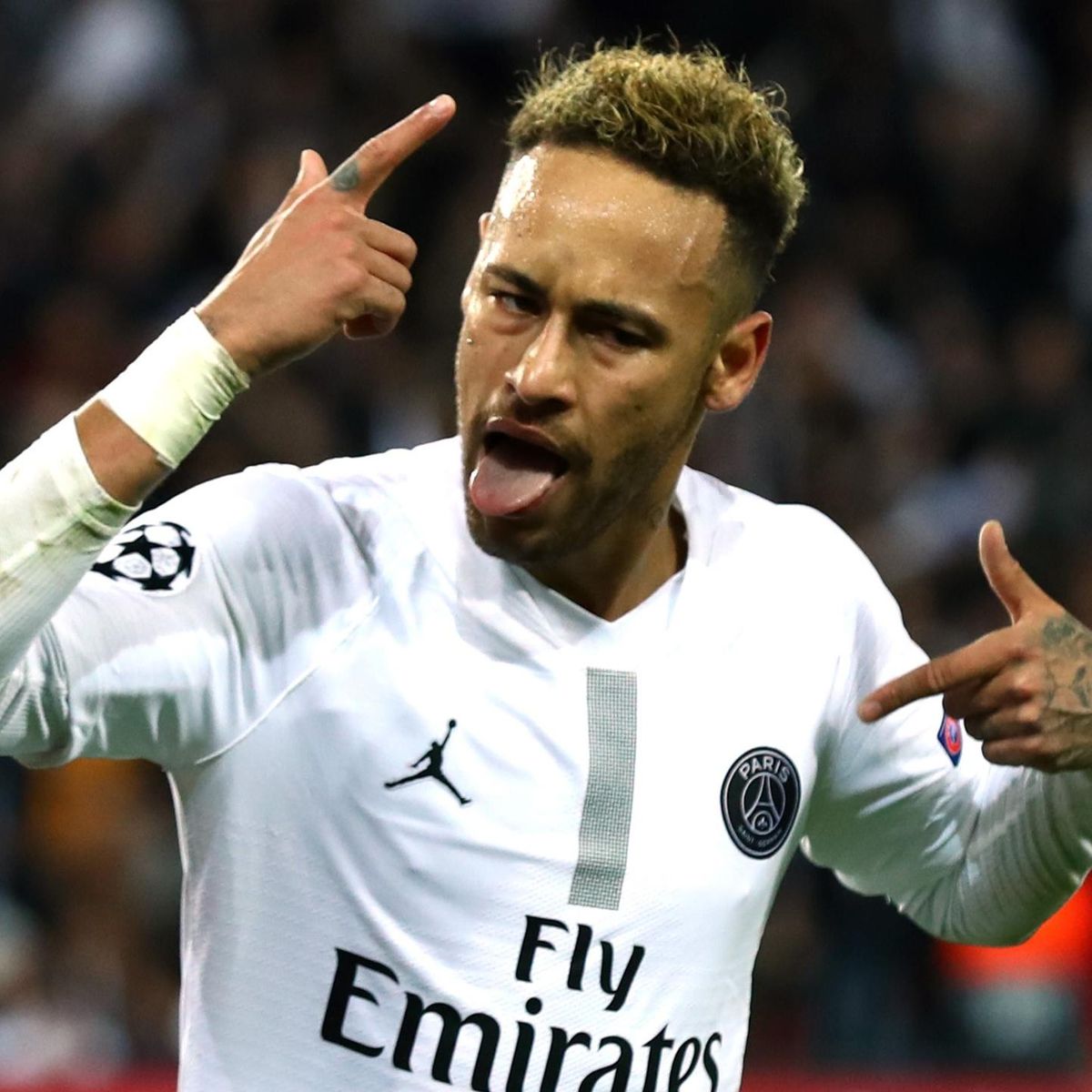 Neymar skips Ballon d'Or to play Call of Duty - Eurosport