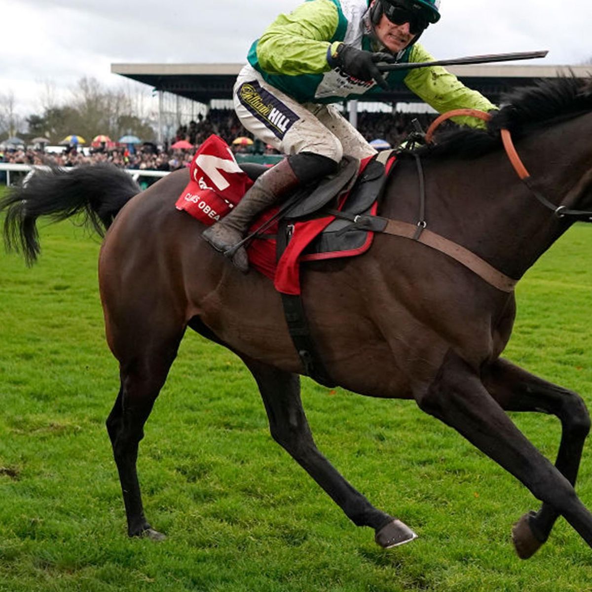 Clan Des Obeaux Romps To Back To Back King George Vi Chase Wins At Kempton Eurosport