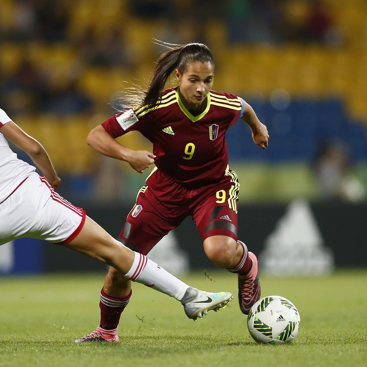 Golpe De Efecto Del Atletico Femenino En El Mercado Ficha A Deyna Castellanos Eurosport