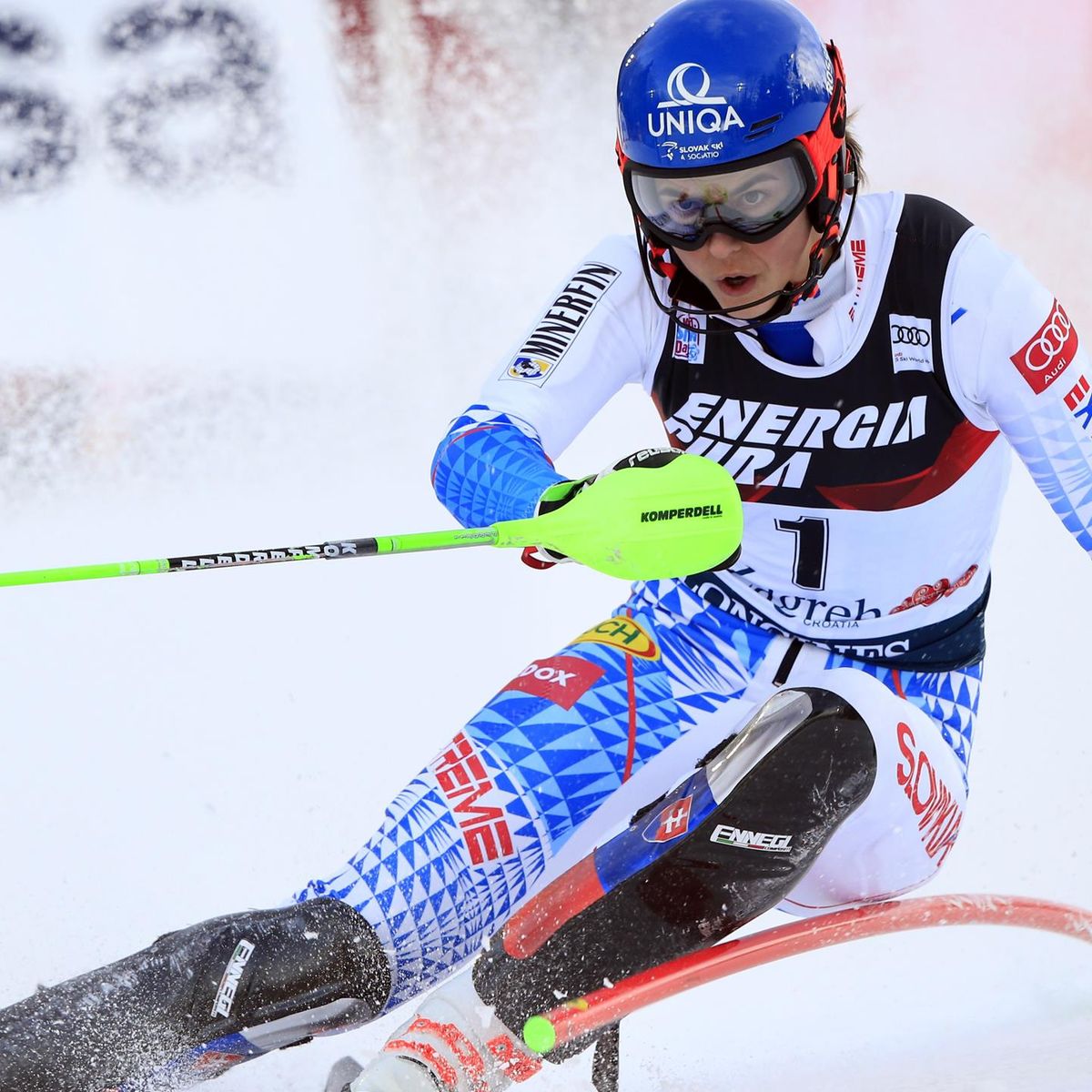 Impressive Petra Vlhova Holds Off Mikaela Shiffrin To End American S Slalom Run Eurosport