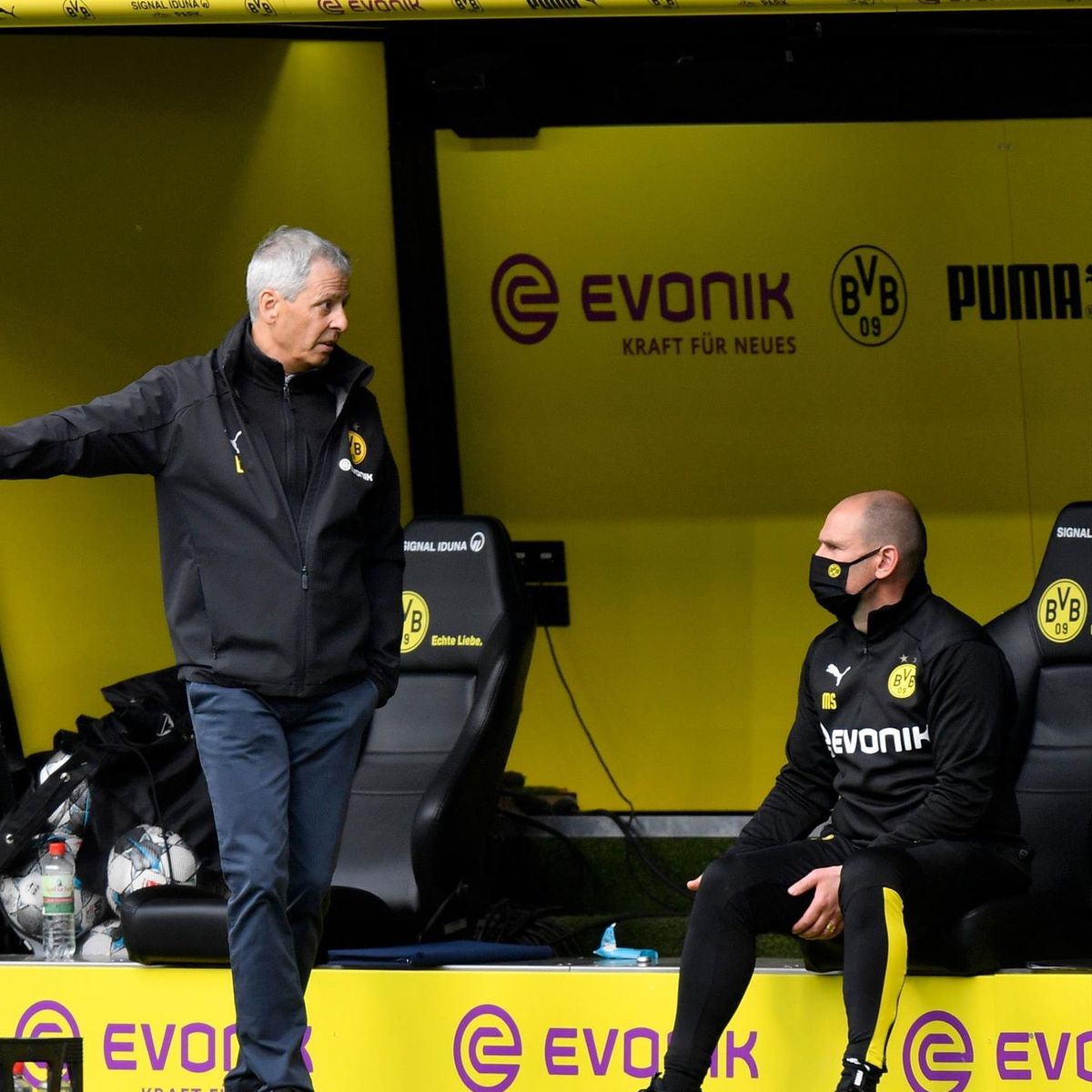 Bundesliga Lucien Favre You Score Then Nothing Happens That S Very Strange Eurosport