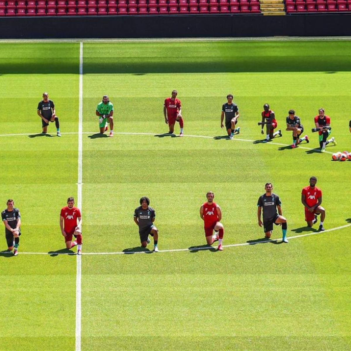 Football News Liverpool Squad Take A Knee During Training At Anfield Eurosport