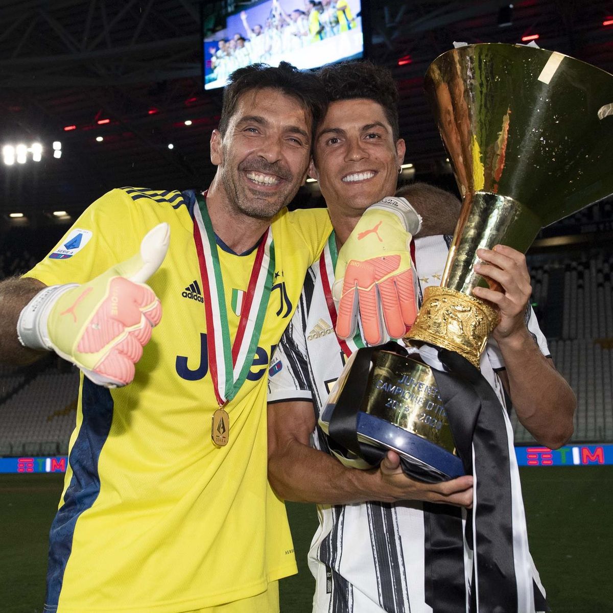 Itogi Chempionata Italii 2019 20 Kto Popal V Ligu Chempionov Kto Vyletel Eurosport