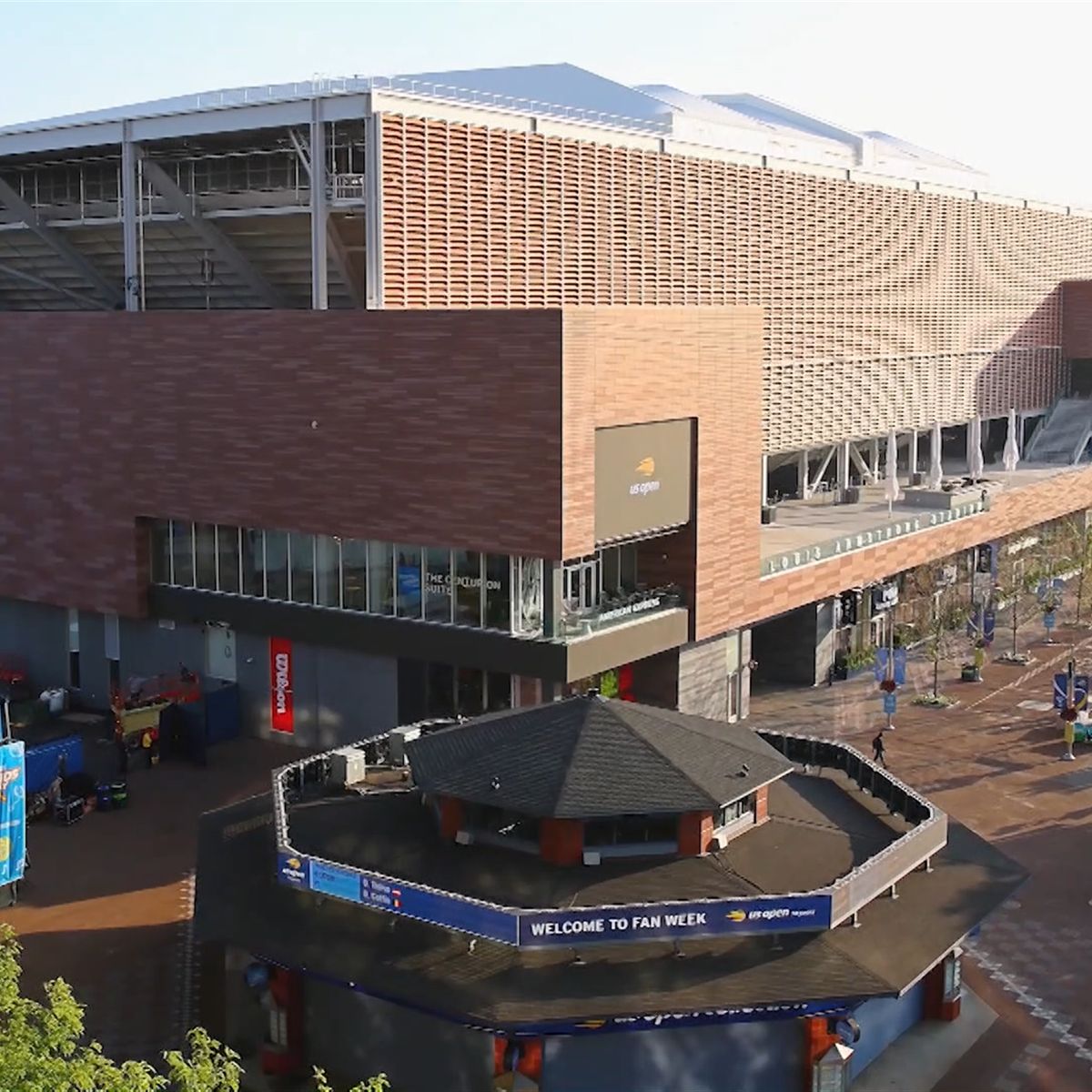 kak us open spas stadion lui armstronga istoriya vtoroj areny turnira