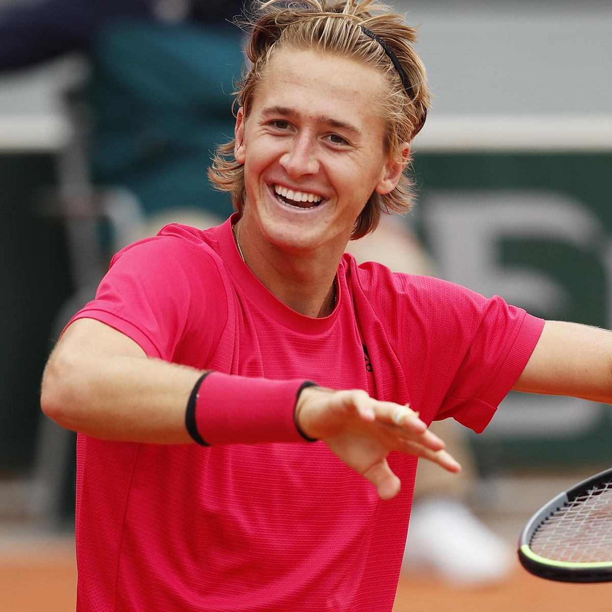 French Open 2020 Sebastian Korda Asks For Rafael Nadal S Autograph Eurosport