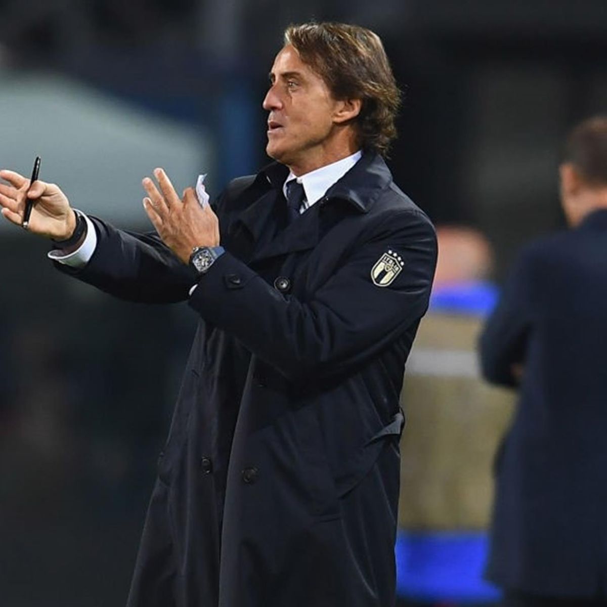 Italy coach Roberto Mancini tests positive for Covid-19 - Eurosport
