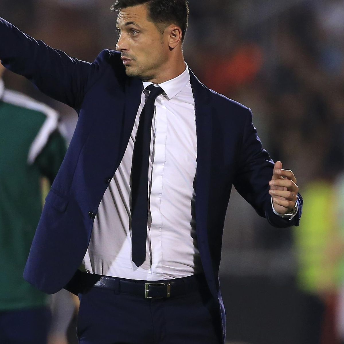 Èefii UniversitÄÈii Craiova Nu RenunÈÄ La RÄdoi Va Fi Antrenor Aici Mai Devreme Sau Mai Tarziu Eurosport