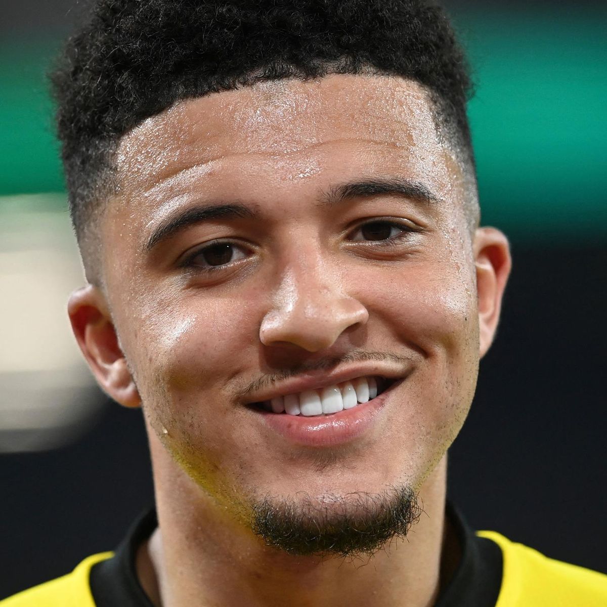 Manchester United make opening offer of €70m for Borussia Dortmund winger Jadon Sancho - reports