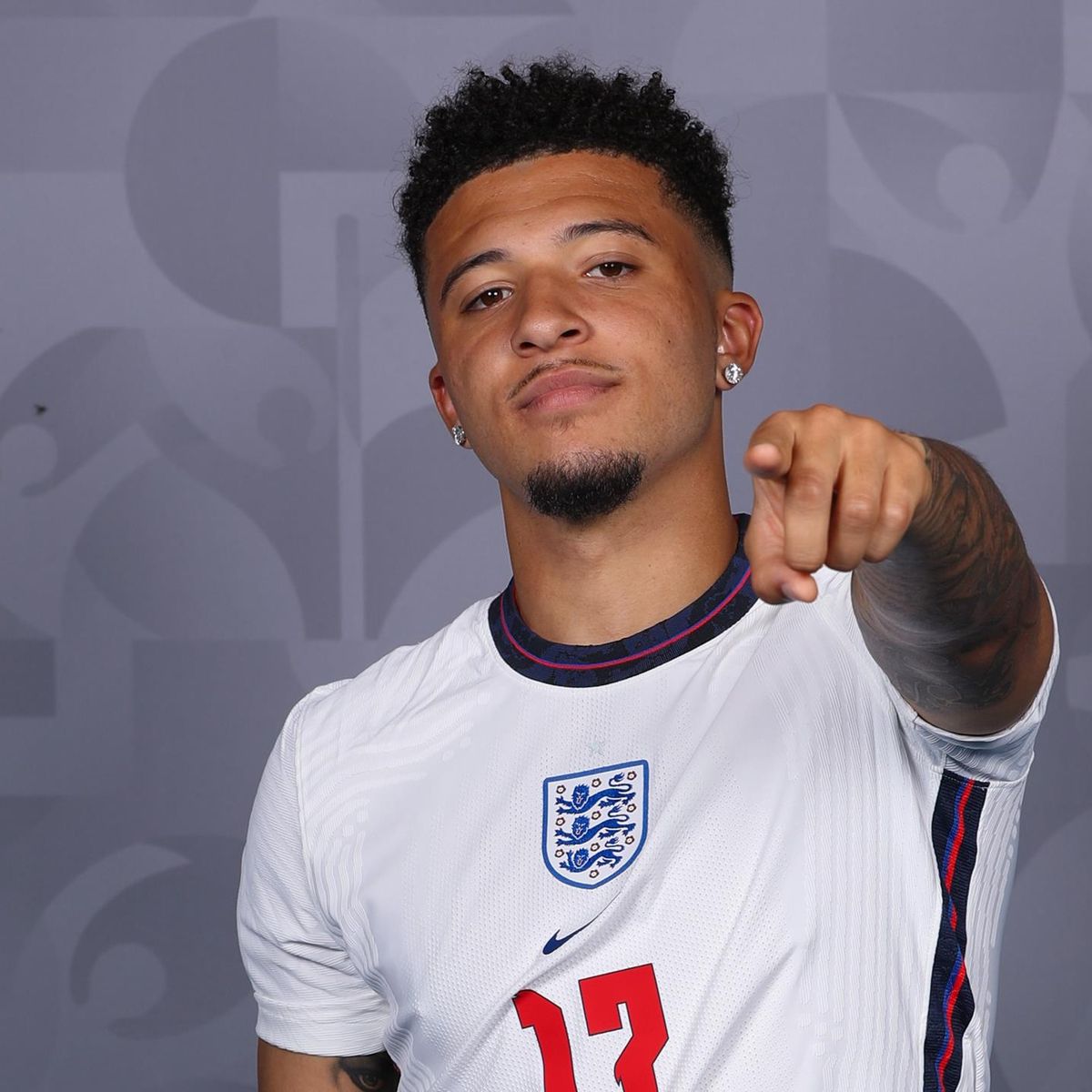 Manchester United's huge Jadon Sancho gamble, Olivier Giroud-Kylian Mbappe France row continues - Paper Round