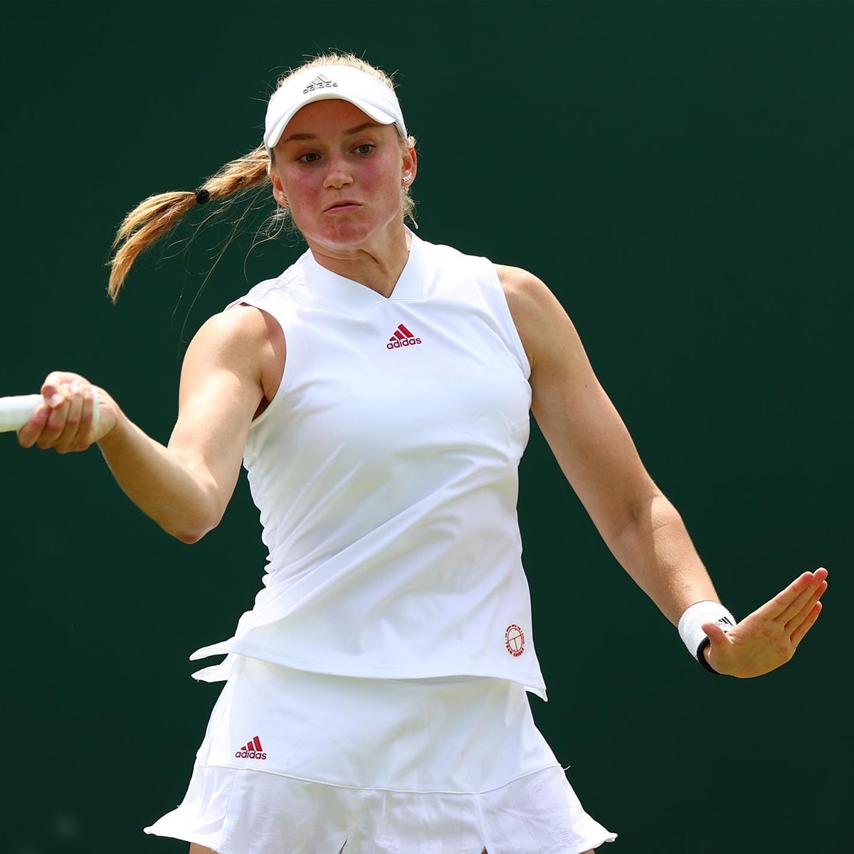 Wimbledon Elena Rybakina Legt Sich Mit Stuhlschiedsrichterin An Werden Sie Dafur Bestraft Eurosport
