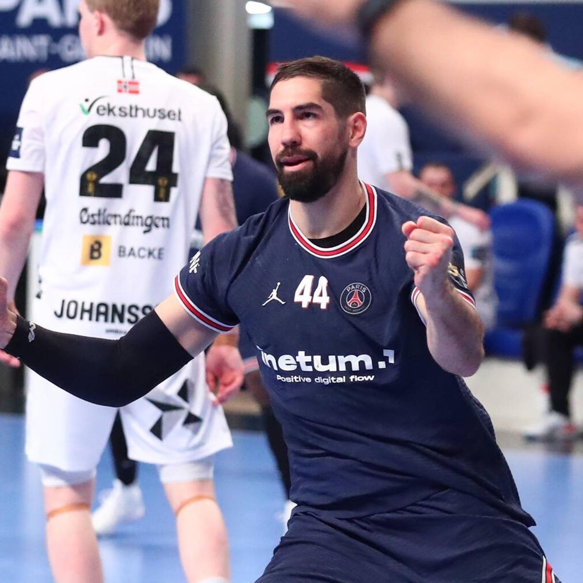 Combien De Temps Mort Au Handball Le PSG handball se sort du piège Elverum (37-30) et défiera Kiel en quarts  de finale de Ligue des champions - Eurosport