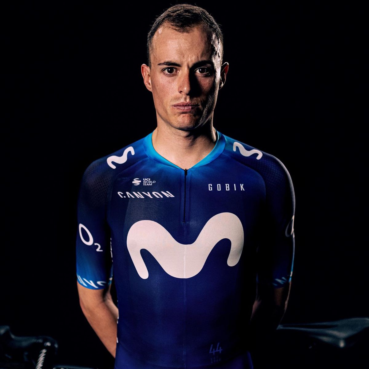Ciclismo | muda de piel: Maillot azul en colaboración una marca española - Eurosport