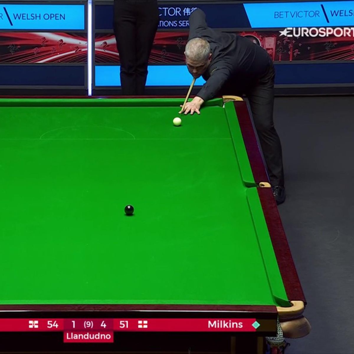 What a shot to win it - Robert Milkins beats Mark Allen with stunning black to finish - Snooker video