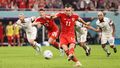 Gareth Bale de Gales anota el primer gol de su equipo a través de un penal durante el partido del Grupo B de la Copa Mundial de la FIFA Qatar 2022 entre EE. UU. Y Gales en el Estadio Ahmad Bin Ali el 21 de noviembre de 2022 en Doha, Qatar