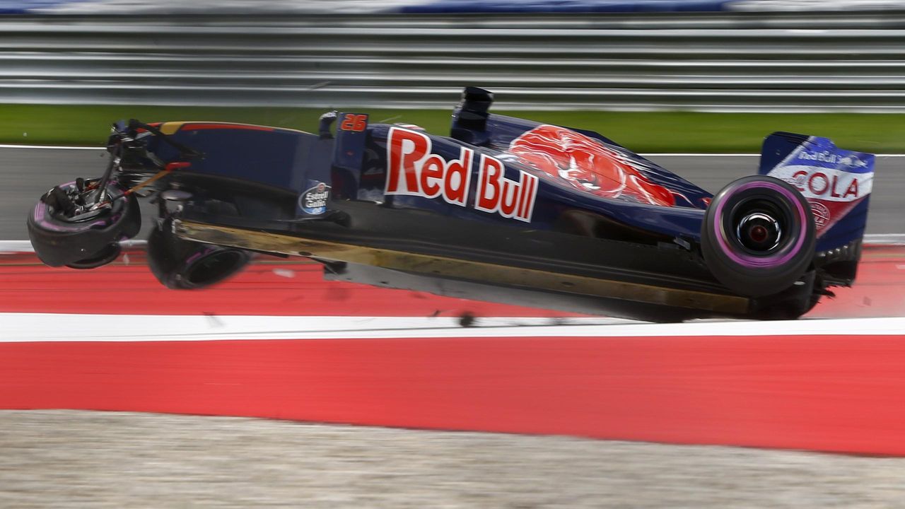 Austrian Gp Kerbs Are Stupid Says Dany Kvyat Eurosport