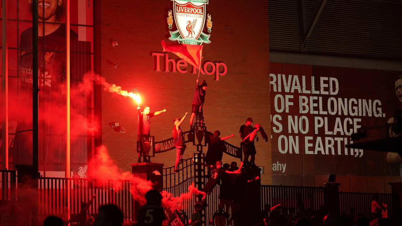 Wholly Unacceptable Liverpool Condemn Fans Over Title Celebrations During Coronavirus Pandemic Eurosport