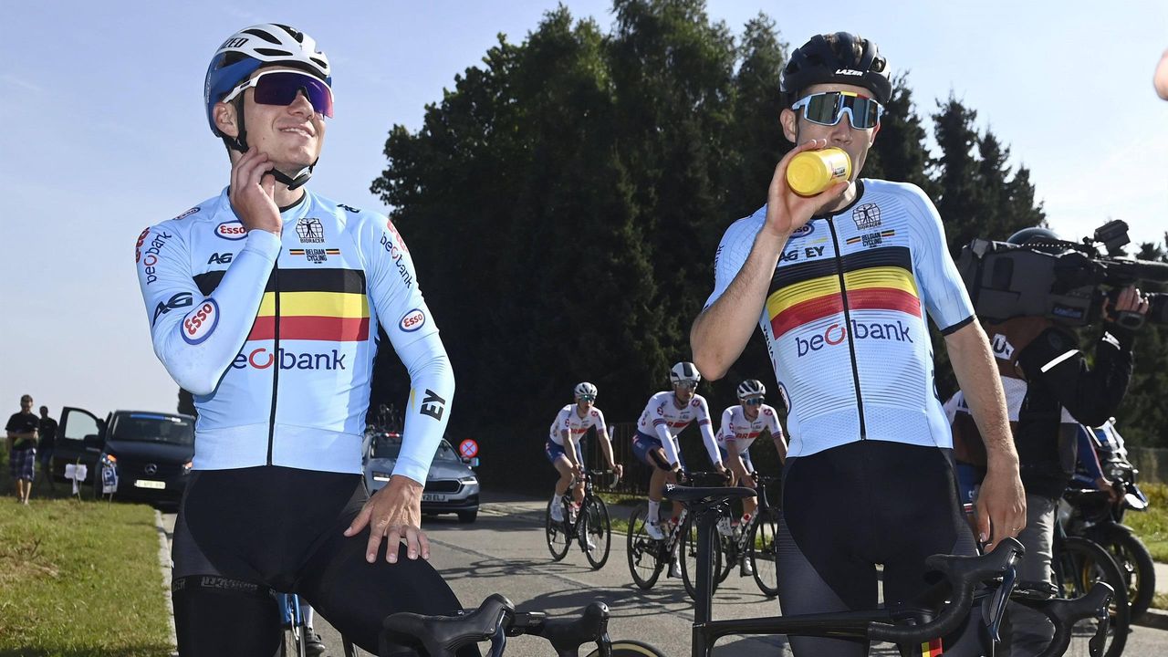 Wout Van Aert Schimpft Nach Kritik Von Evenepoel Bei Strassenrad Wm Remco Muss Da Noch Einiges Lernen Eurosport