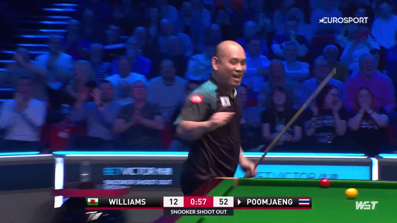 Has the crowd on their feet - Dechawat Poomjaeng with entertaining win over Mark Williams - Snooker video