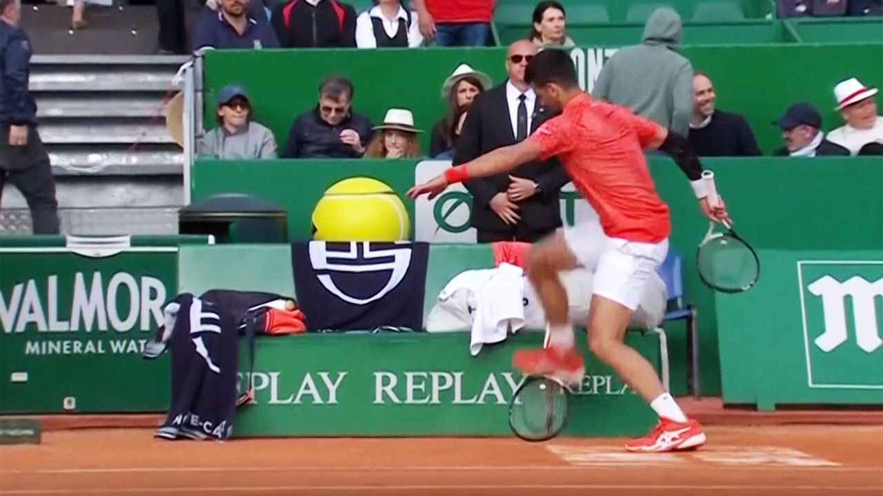 ATP Masters Monte-Carlo - Schläger zertreten! Novak Djokovic lässt Ärger freien Lauf - Tennis Video