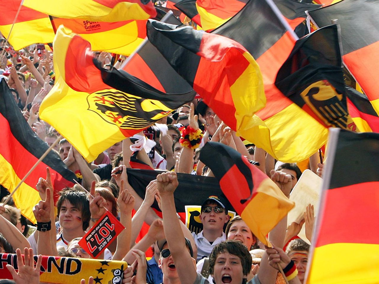 Deutschlandfahne 5 Meter Fussball Weltmeisterschaft WM Balkonsichtschutz Banner 
