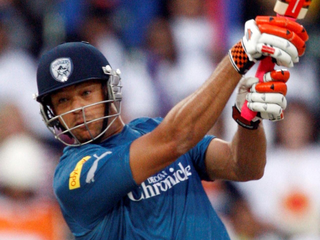 Chargers Power To Win Eurosport Andrew symonds is the former australian cricketer who represented australia in all three formats of know more about andrew symonds achievements, career info, records & stats @sportskeeda. chargers power to win eurosport