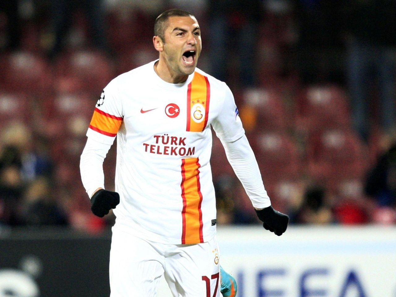 Sampiyonlar Ligi Galatasaray Cluj U Burak Yilmaz Ile Gecti Eurosport