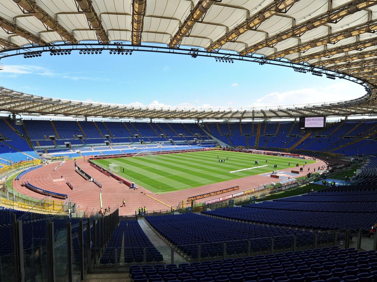 Roma Win New Stadium Vote Eurosport [ 960 x 1280 Pixel ]