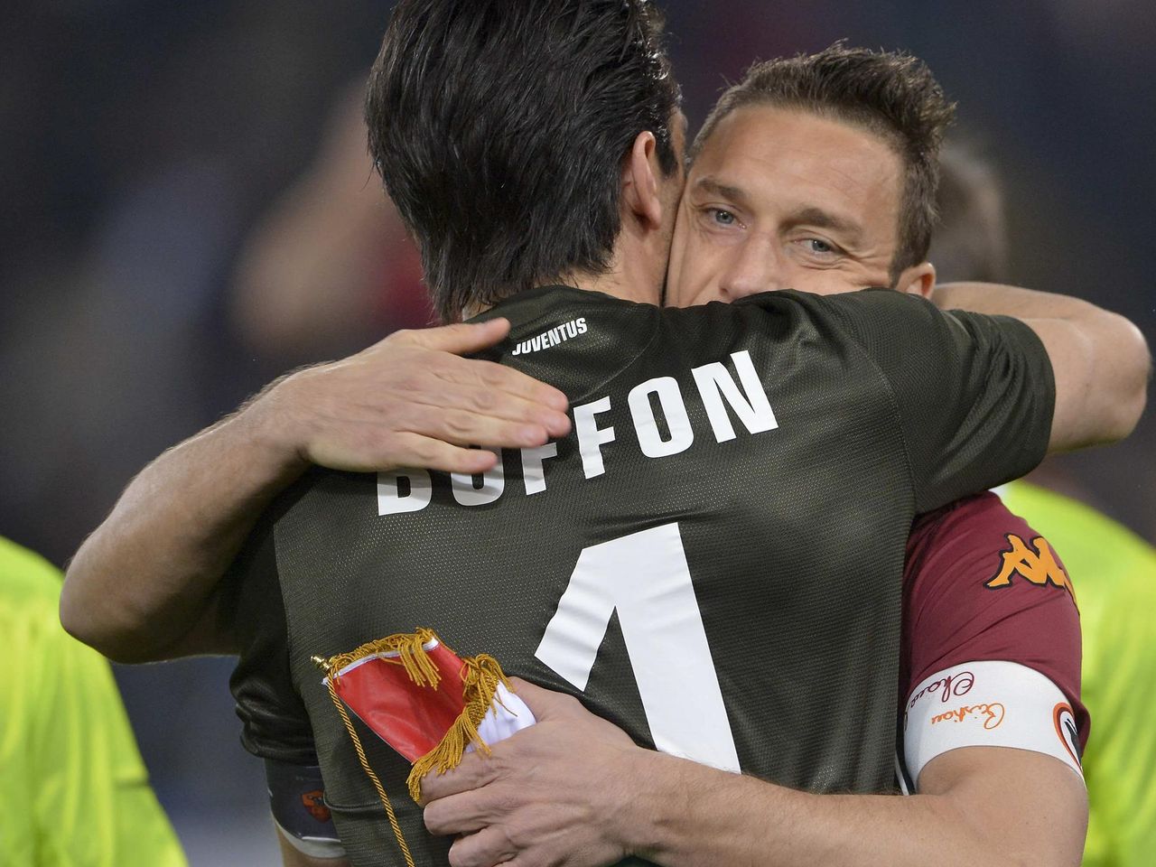 La lettera di Totti a Buffon: 