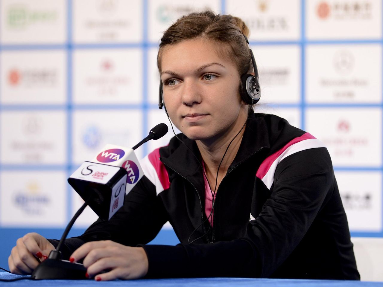 Halep Geschockt Nach Familiendrama Eurosport