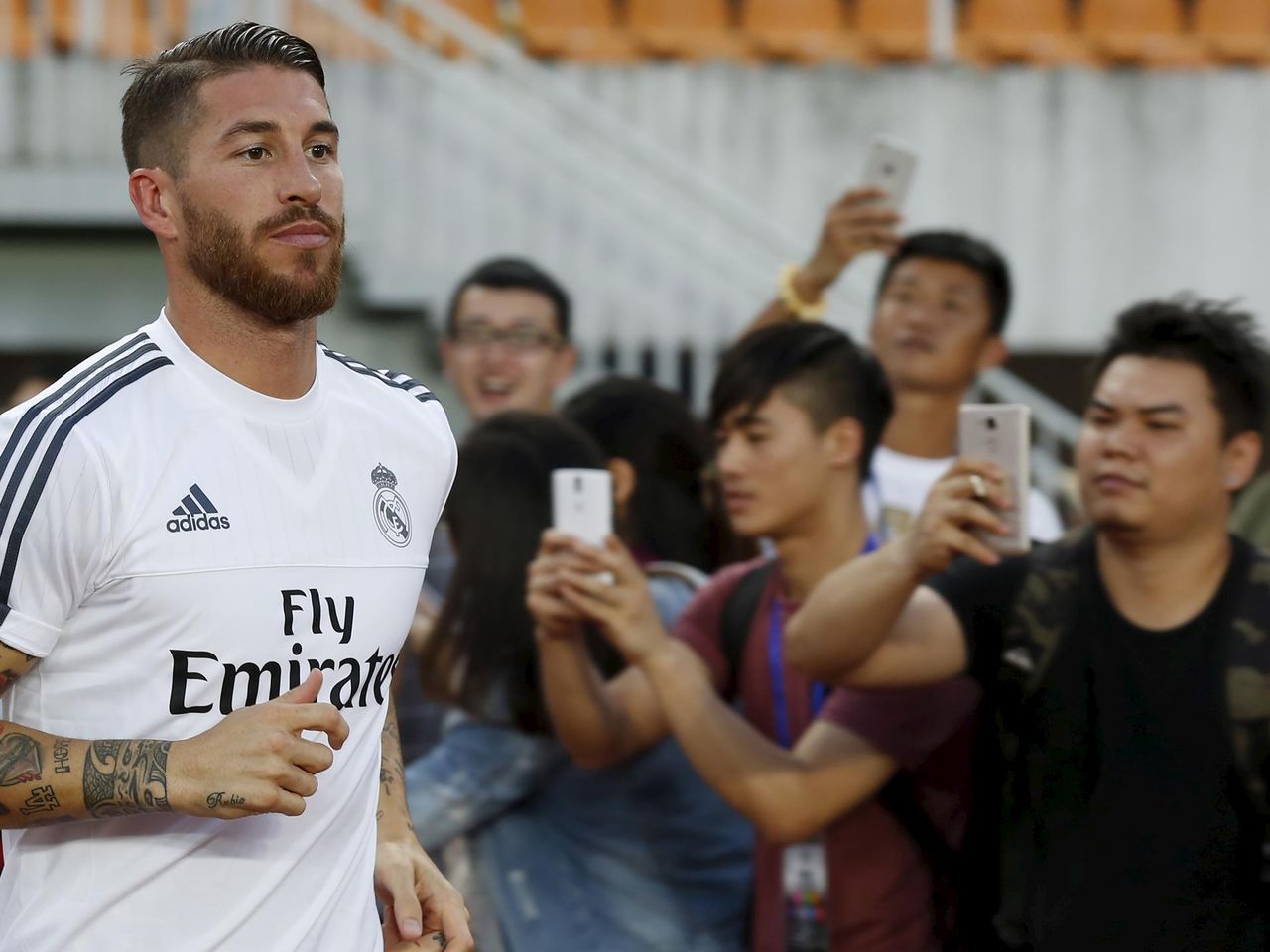 Manchester United Transfer News Sergio Ramos Turns Down Real Contract Offer Eurosport