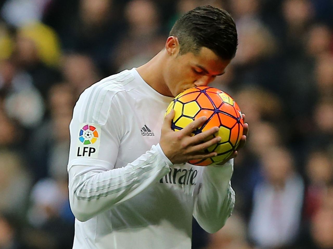 ronaldo soccer ball