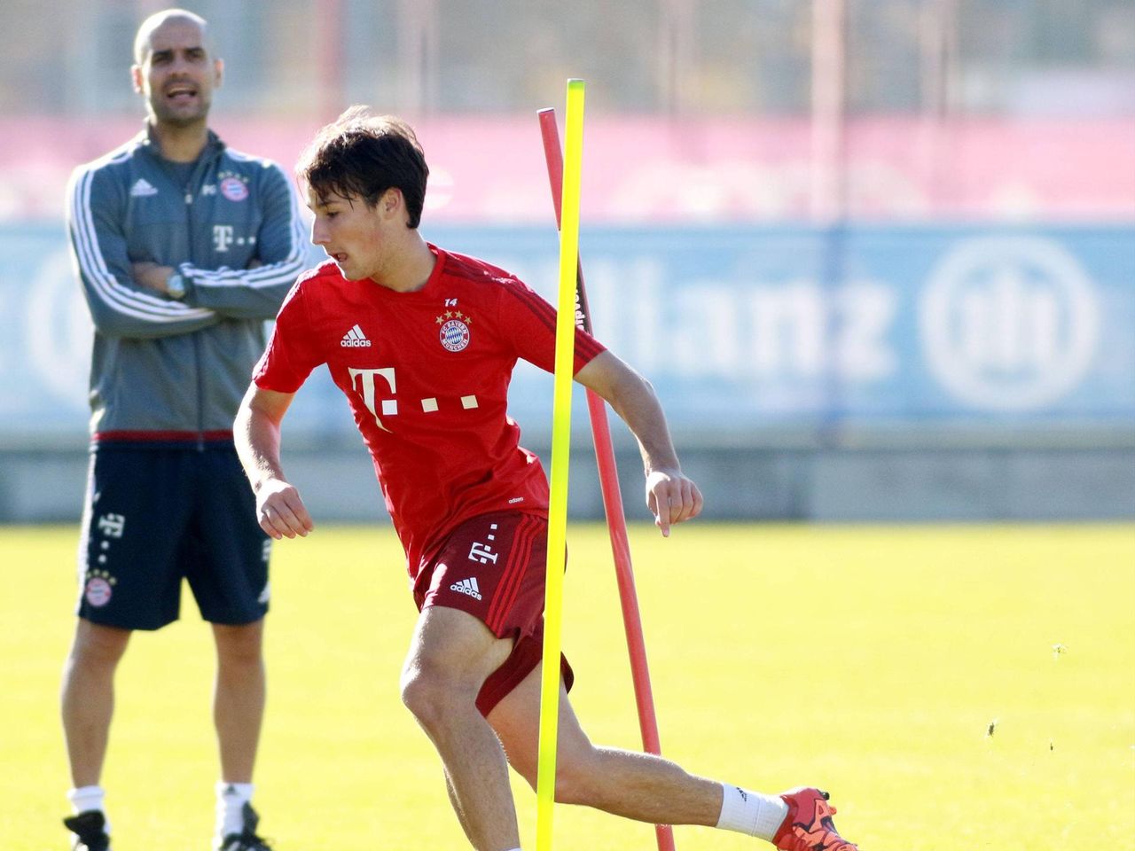 Fabian Benko 17 Pep Guardiola Lobt Seine Klasse Teenager Des Fc Bayern Munchen Teil 2 Eurosport