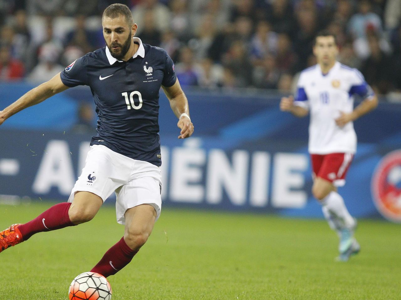 Karim Benzema Deshalb Darf Er Nicht Fur Frankreich Bei Der Heim Em Spielen Eurosport