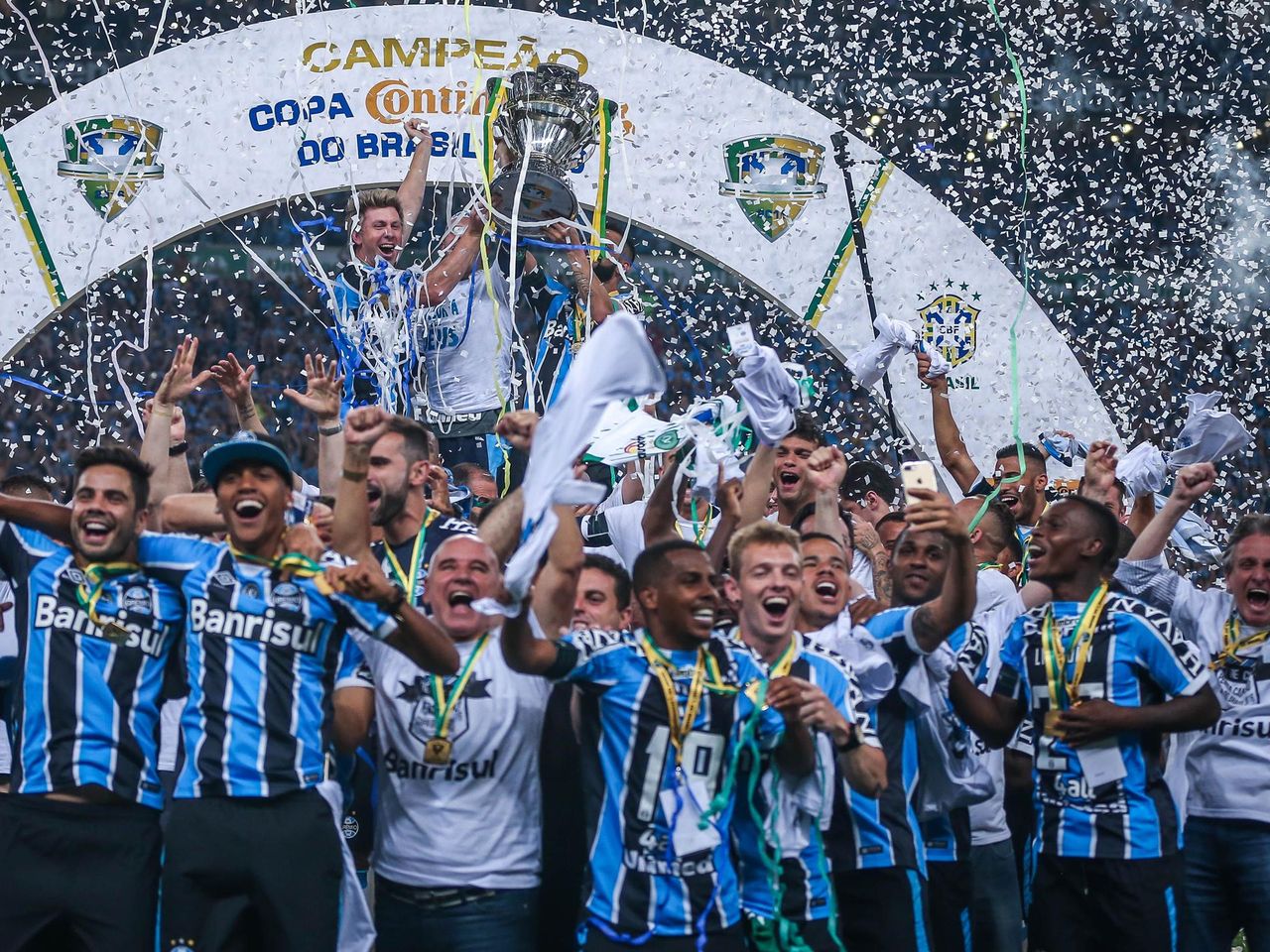 Gremio Porto Alegre Zum Funften Mal Pokalsieger Brasiliens Eurosport