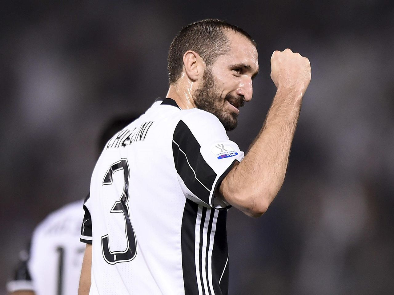 Chiellini Laurea Magistrale Con 110 E Lode La Tesi E Sulla Juventus Eurosport