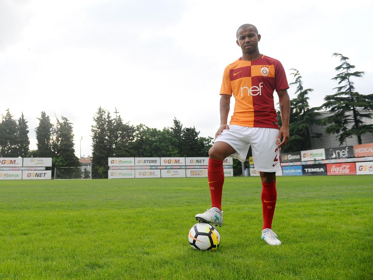 Mariano Galatasaray Ile Ilk Antrenmanina Cikti Eurosport