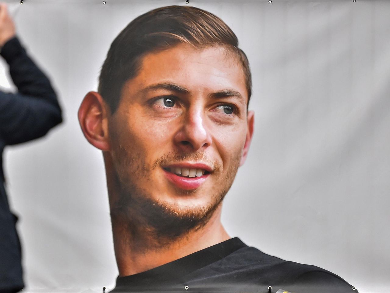 Disparition De L Avion De Sala Decision Jeudi Sur Une Eventuelle Reprise Des Recherches Eurosport