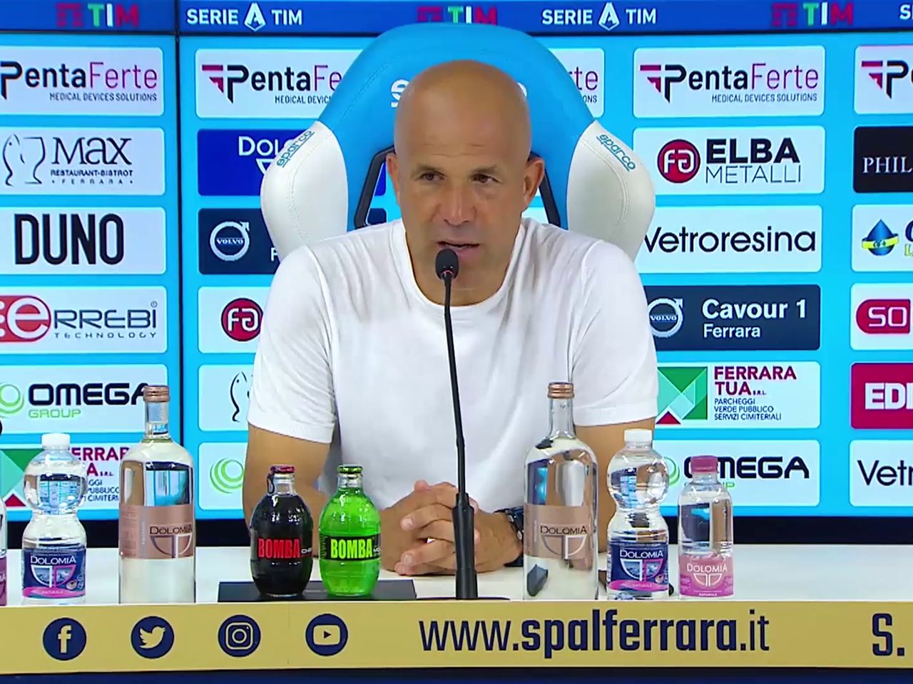 Di Biagio Rigore Negato Con Quelli Che Si Fischiano Un Po Ovunque Mi Viene Da Sorridere Calcio Video Eurosport