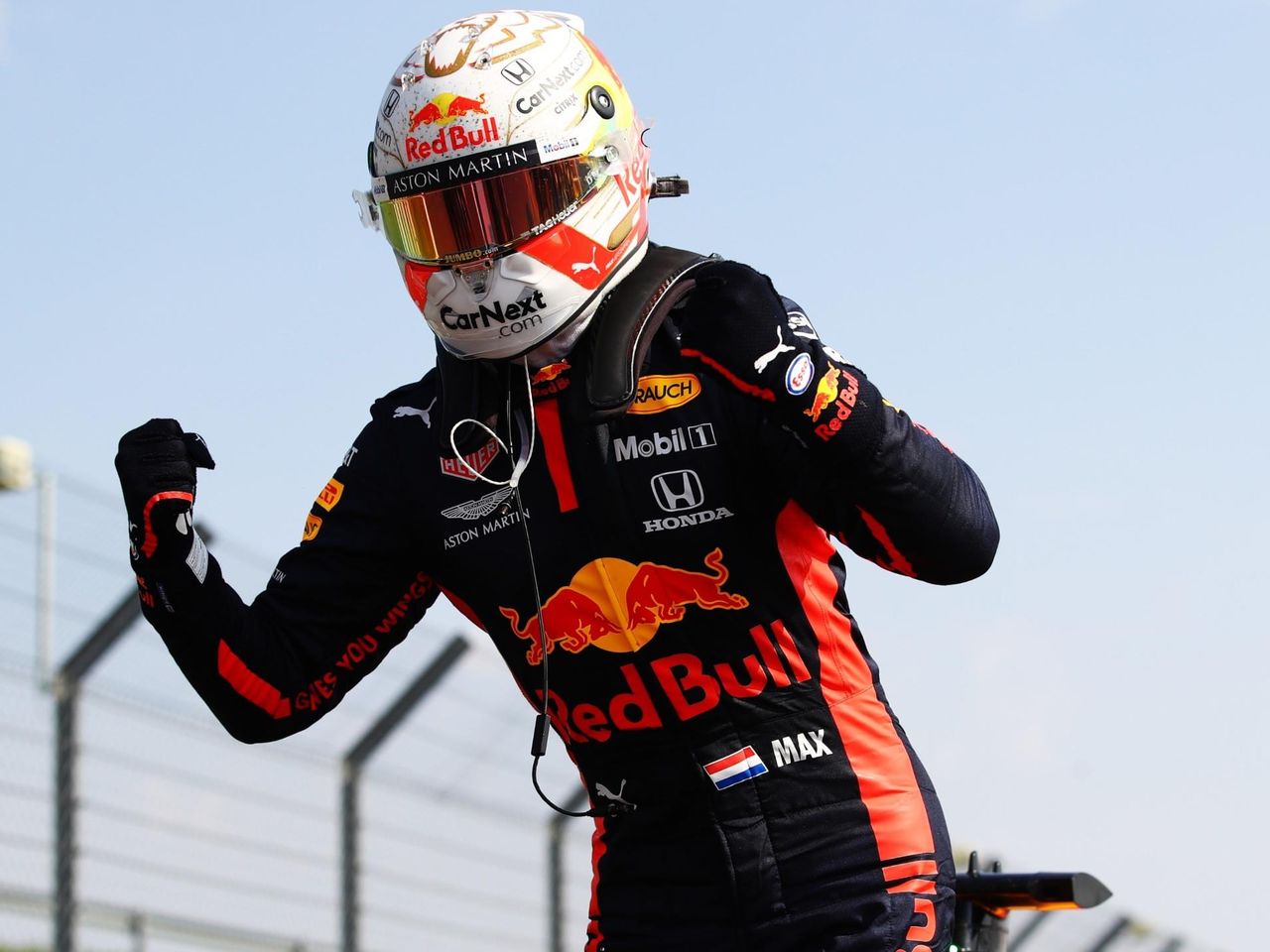 Max Verstappen Wallpaper / Hd Wallpaper Formula 1 Red Bull Racing Max ...