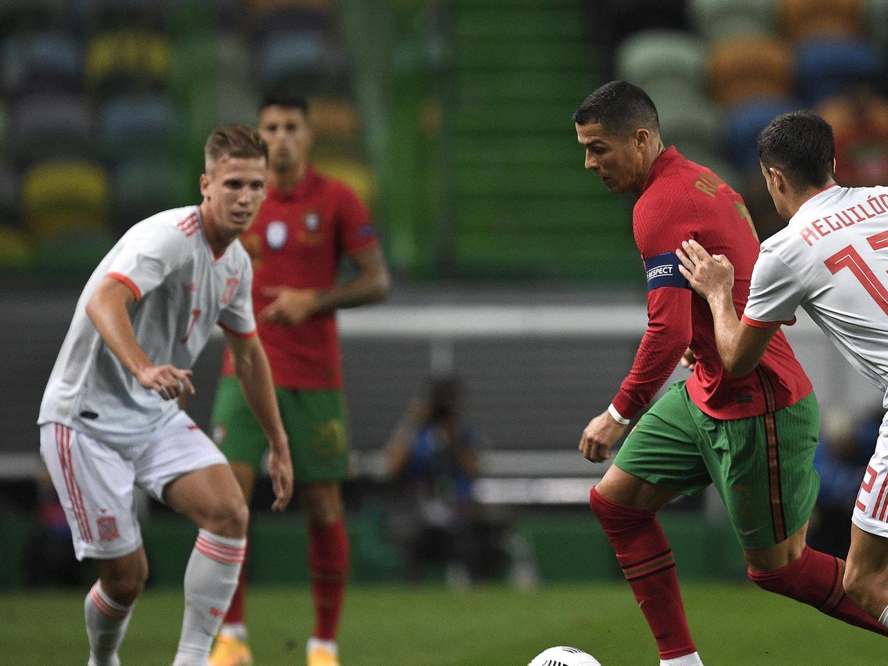 Portugal And Spain Play Out Goalless Draw As World Cup Bid Announced Eurosport