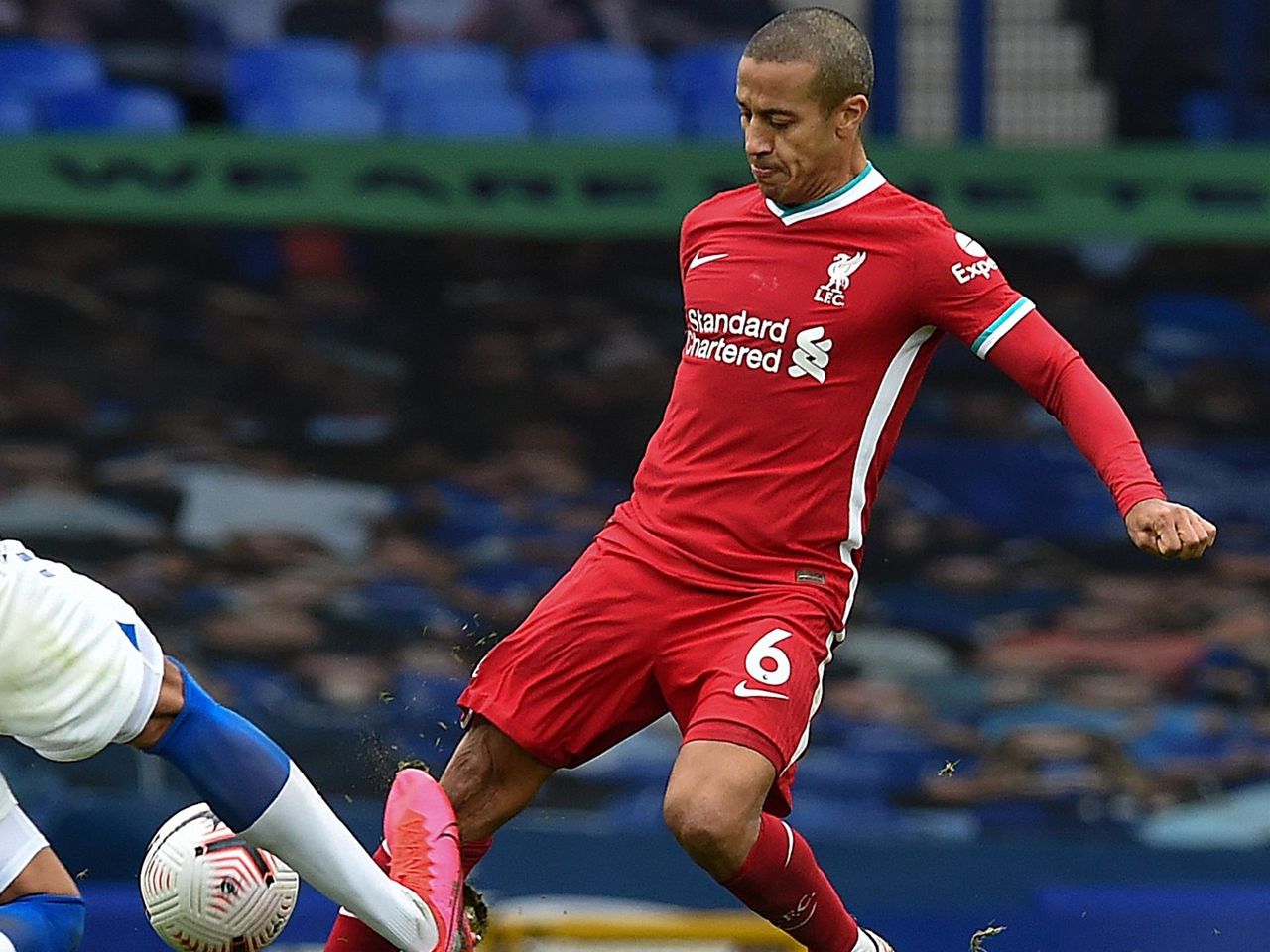 Fc Liverpool Zustand Von Virgil Van Dijk Nach Pickford Foul Nicht Gut Klopp Befurchtet Schwere Verletzung