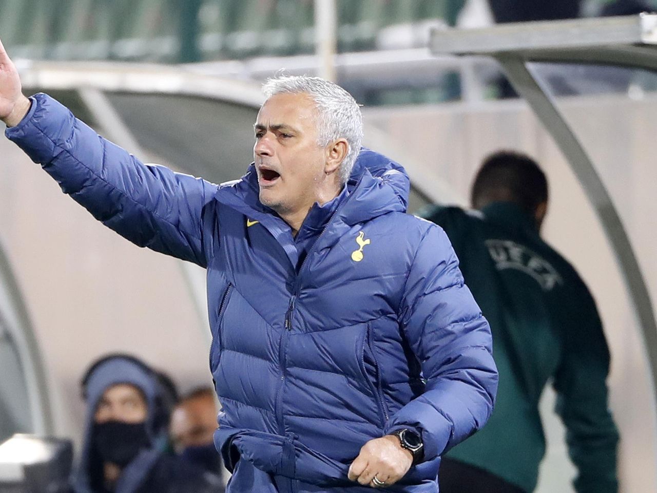 Jose Mourinho Not Comfortable With Tottenham Trio Working With Arsenal Coach On Wales Duty Eurosport