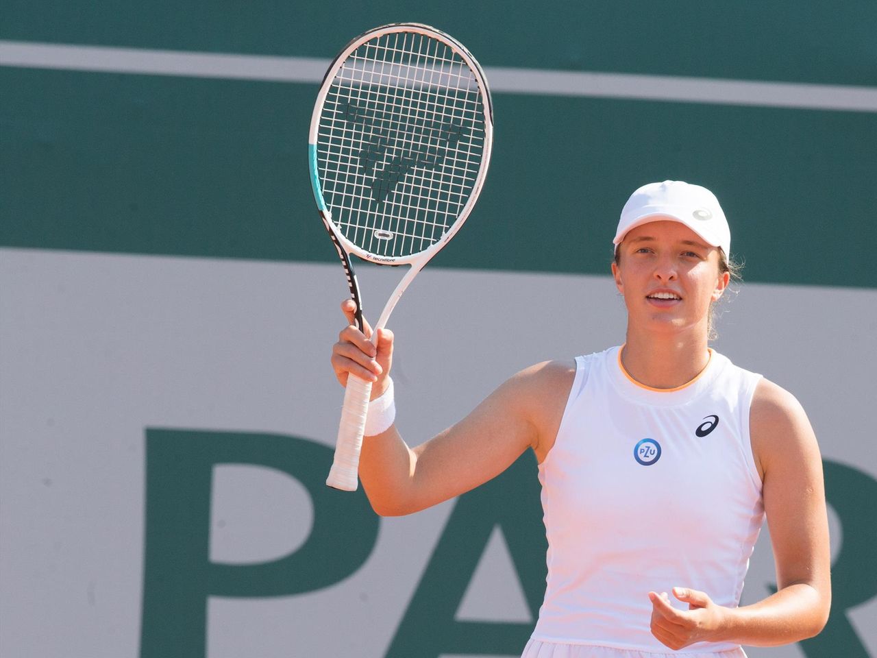 Olympia 2021 Iga Swiatek Gewinnt Gegen Mona Barthel Beim Auftaktmatch Auf Dem Centre Court Tennis Video Eurosport