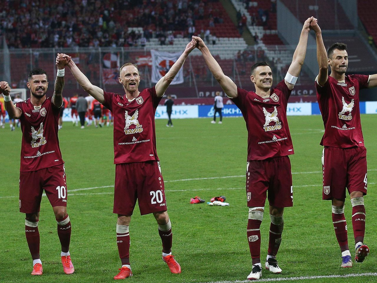 Rubin Sygraet S Rakuvom Sochi S Partizanom V Tretem Raunde Kvalifikacii Ligi Konferencij Eurosport