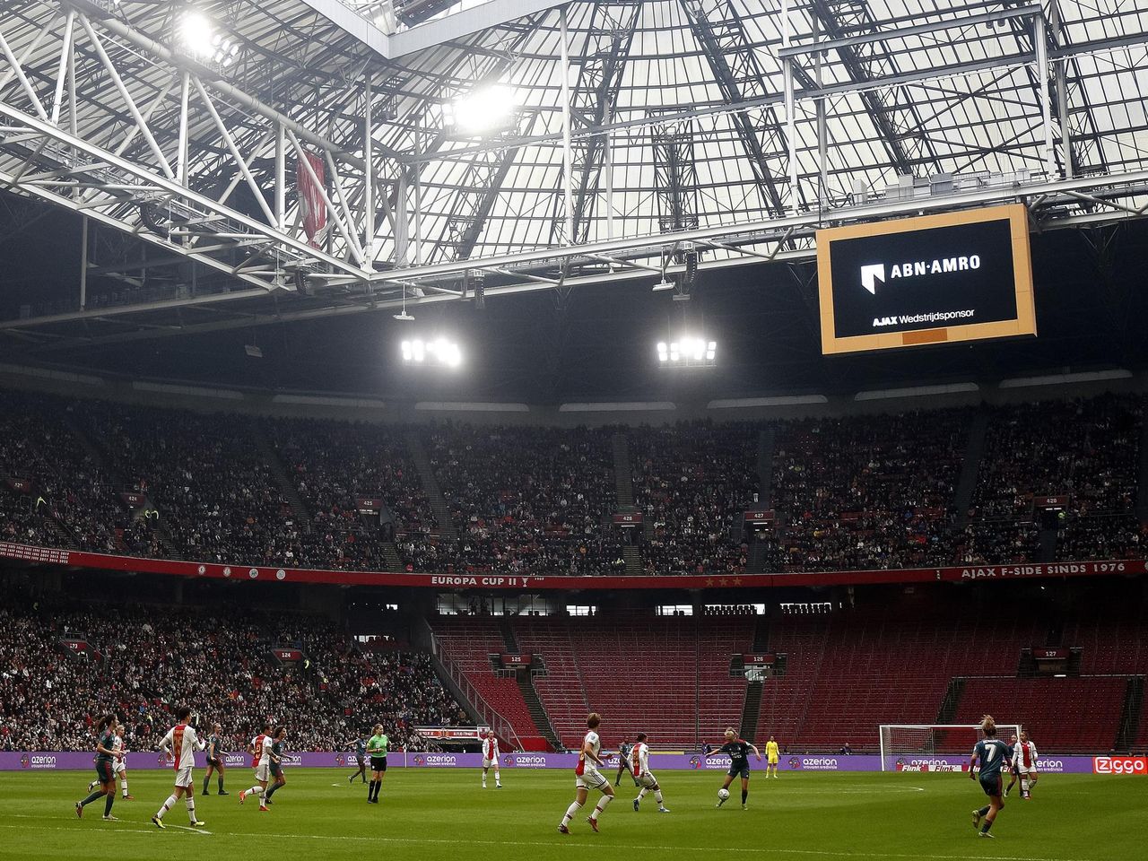 Eredivisie | Recordaantal Fans Bij Eerste Klassieker Vrouwen In Jc Arena -  Ajax En Feyenoord Spelen Gelijk - Eurosport