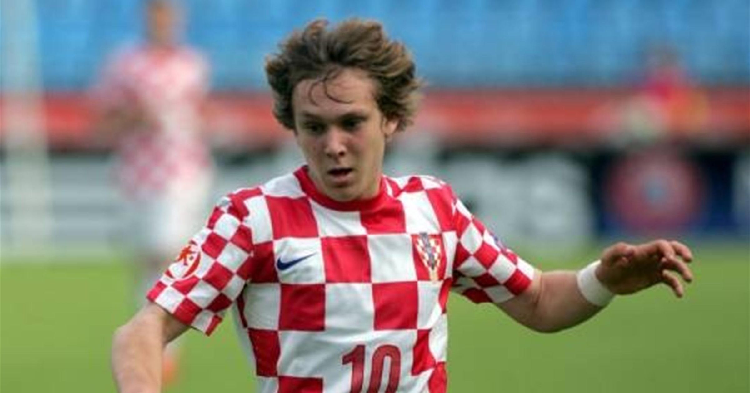 Halilovic completes Barca switch - Eurosport Halilovic completes Barca switch 